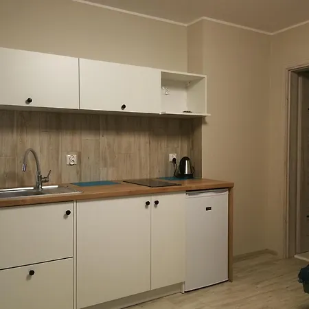 Helios 3* دمبكي